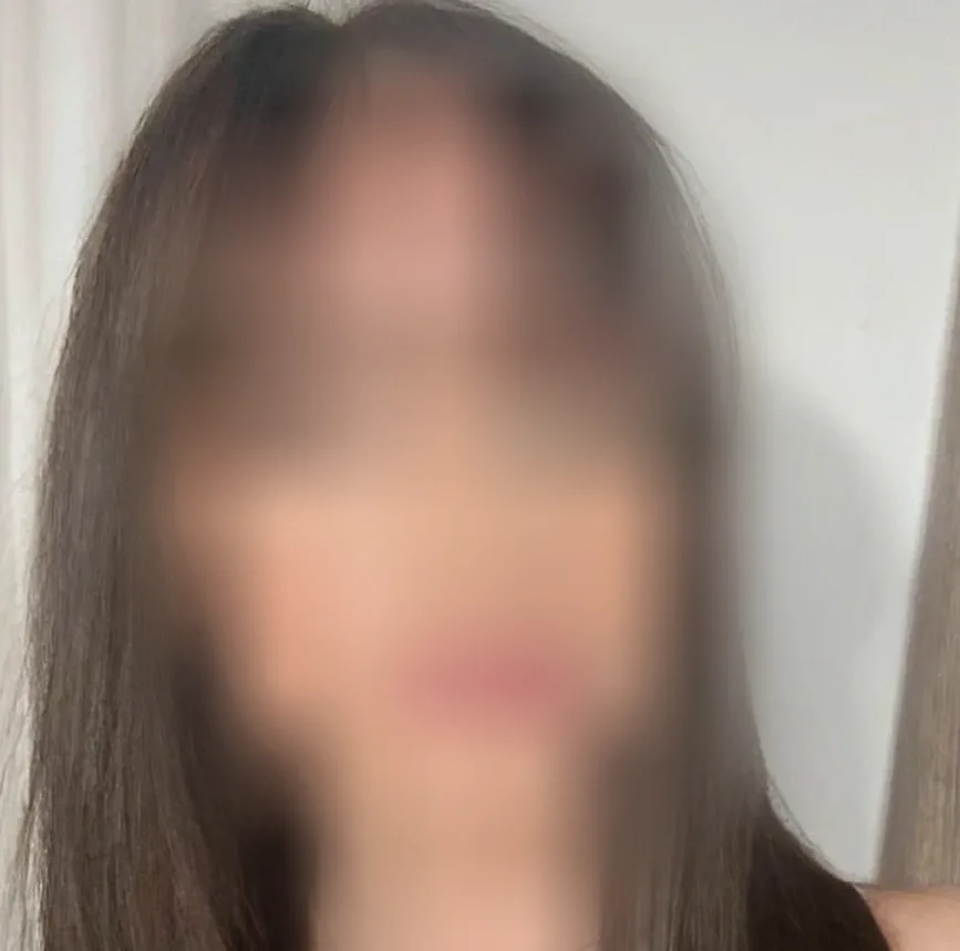 Angelika, 23