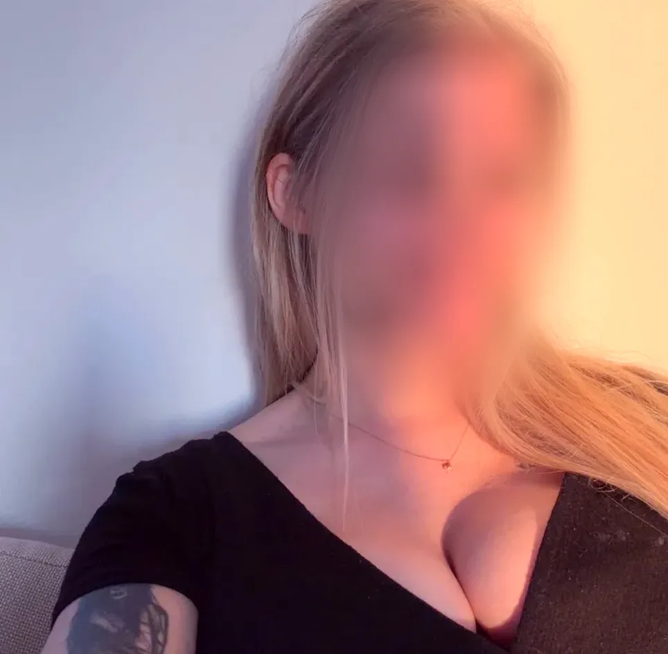 Natasa, 25